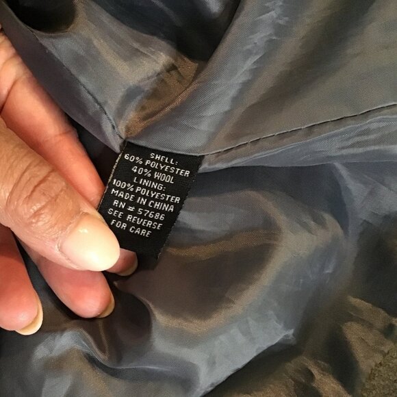 NEW LOOK -WOMEN'S GREY COAT LONG SLEEVE 40% WOOL BUTTON FRONT CLOSURE SIZE LARGE - Picture 7 of 7